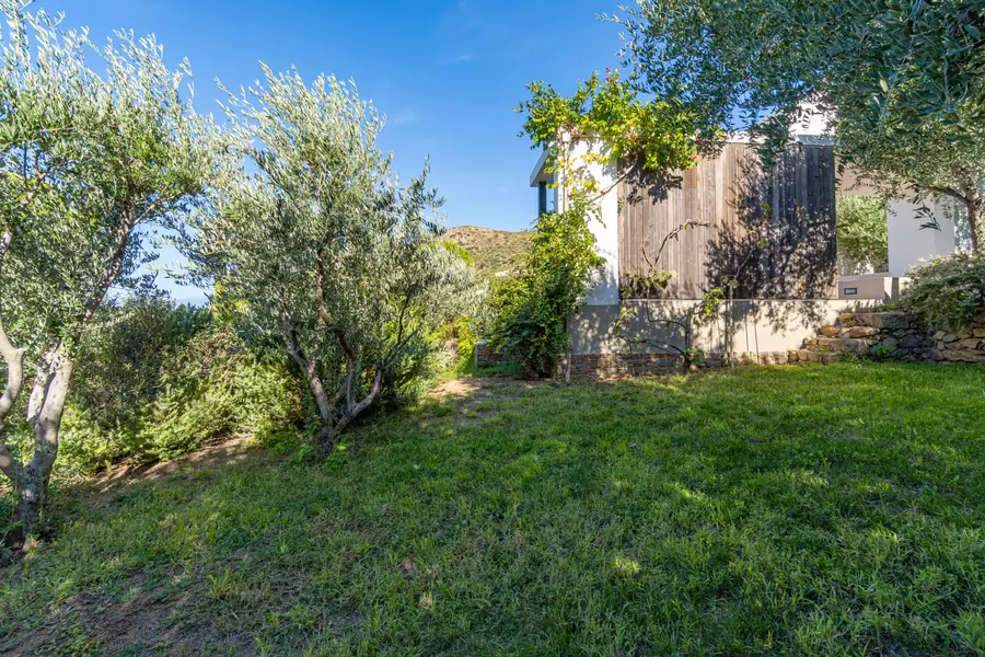 Exklusives Haus mit viel Privatsphäre und Panoramablick.
